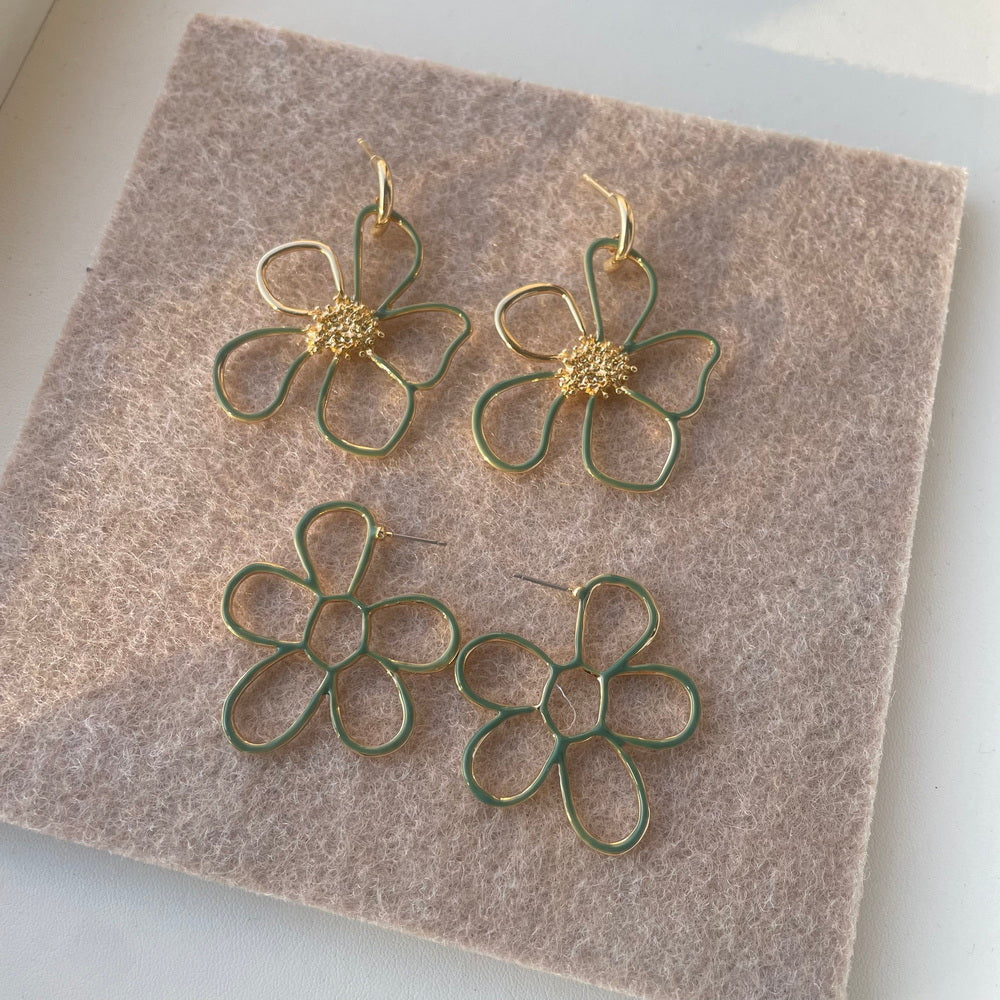 FLORAL ENAMEL EARRINGS
