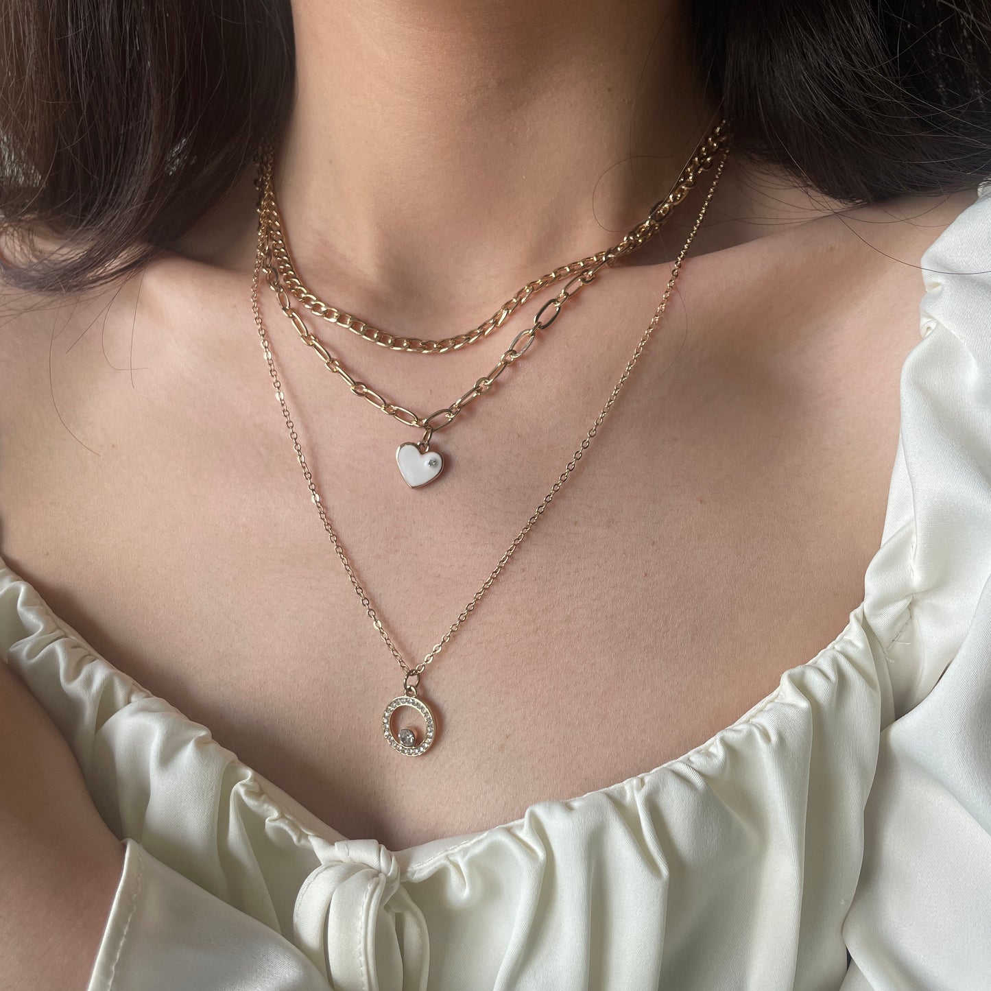 WHITE ENAMEL HEART&CIRLE RHINESTONES PENDANT LAYERED NECKLACE