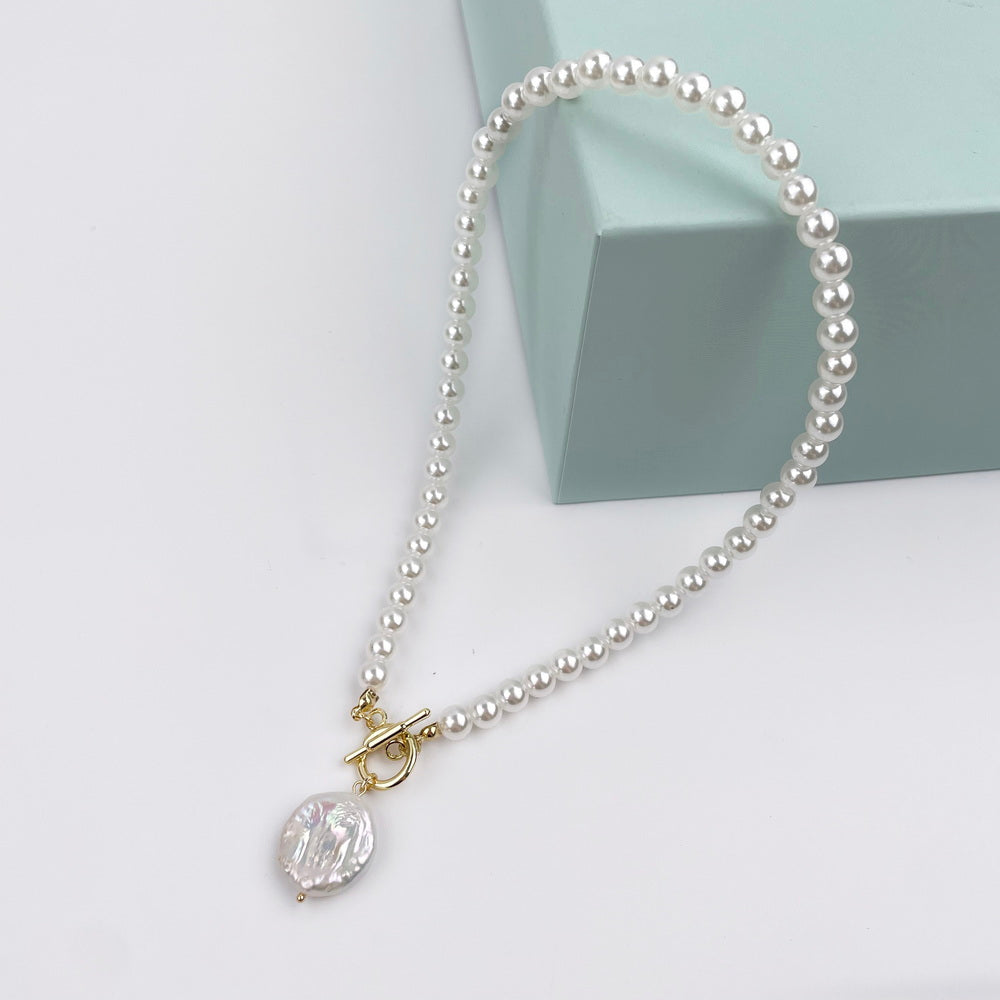 PEARL PENDENT NECKLACE