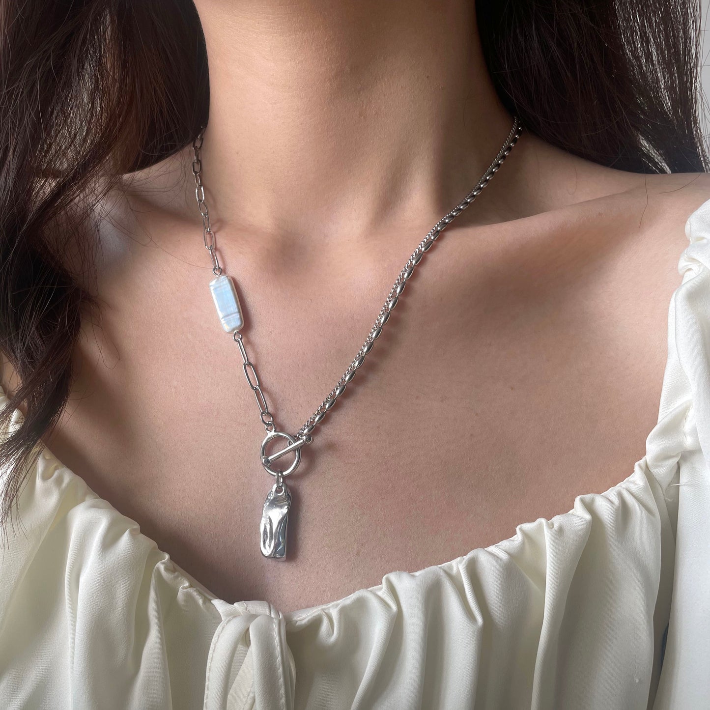 FASHION SILVER NECKLACE