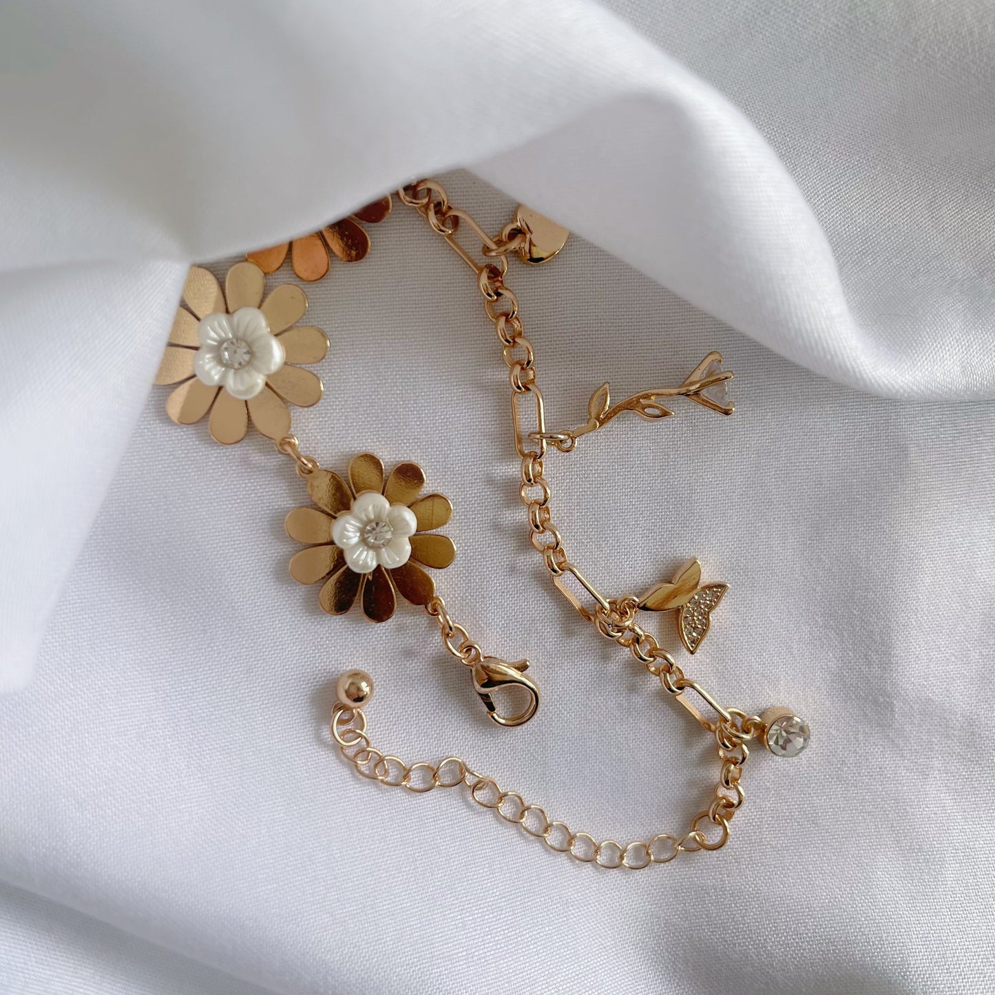 FLOWER BRACELET