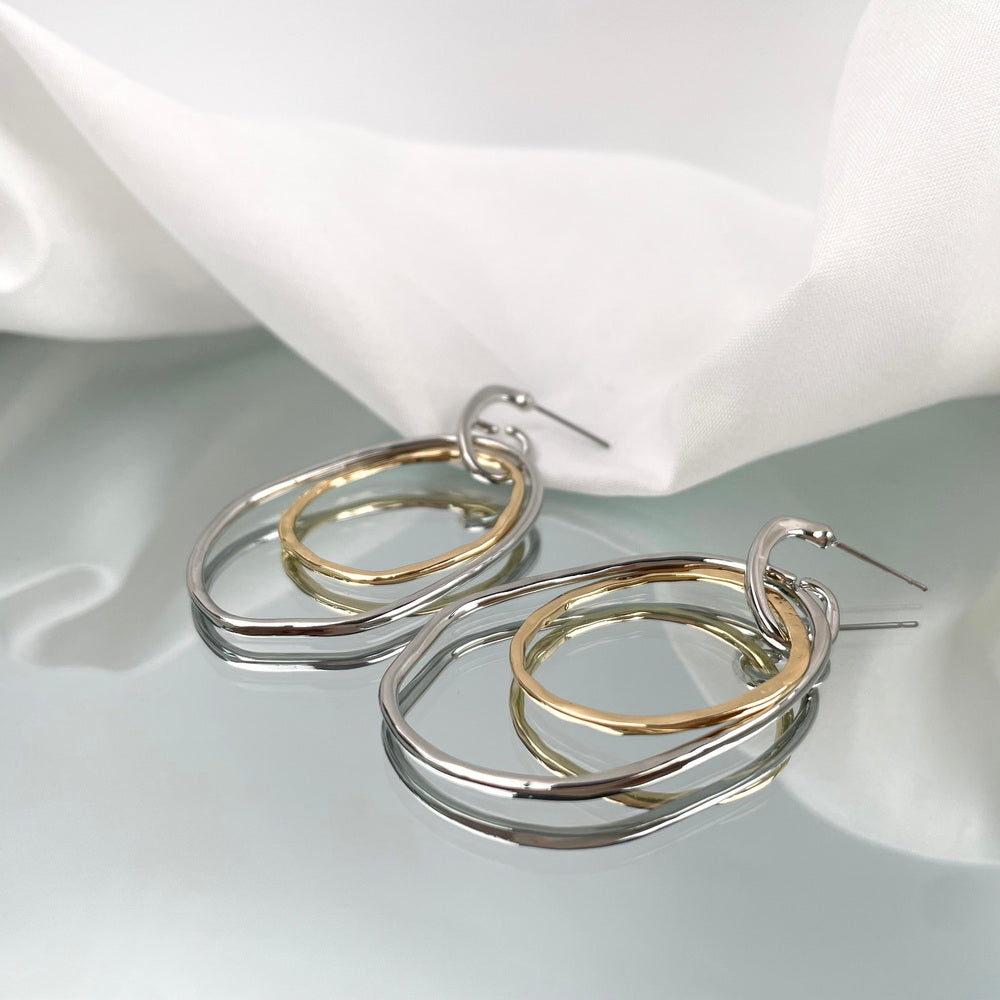 CIRCLE EARRINGS