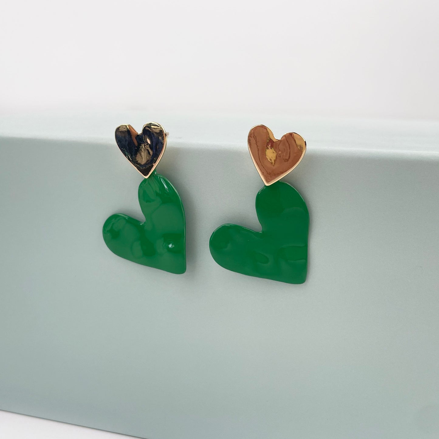 GREEN HEART EARRING