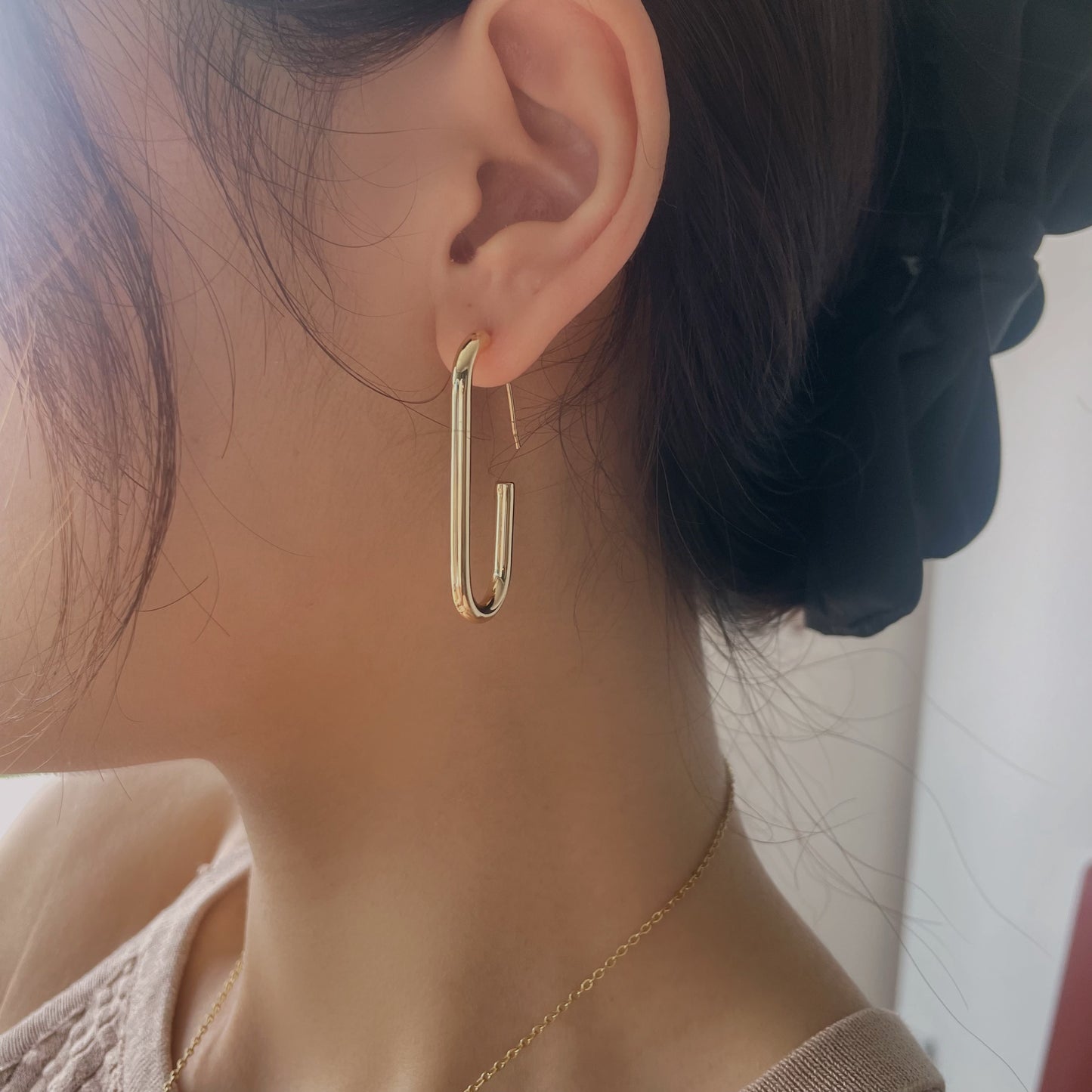 MINIMALIST EARRING