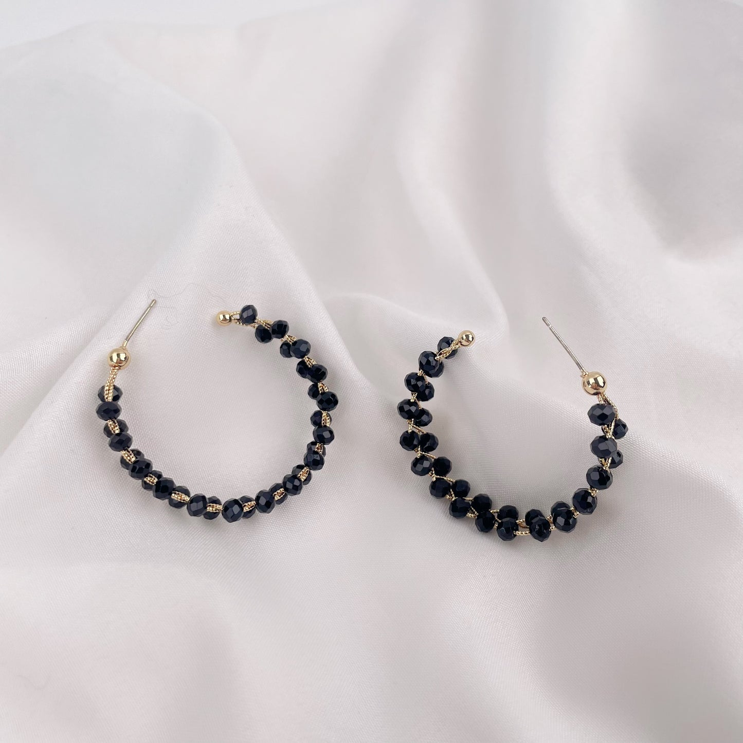 BLACK HOOP EARRING