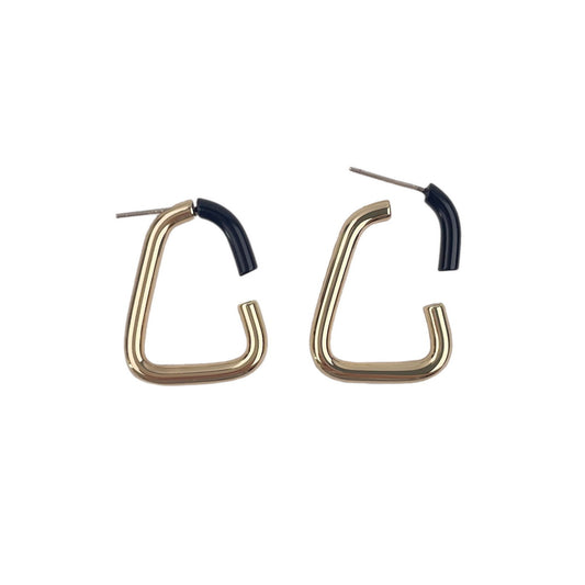 SIMPLE EARRINGS