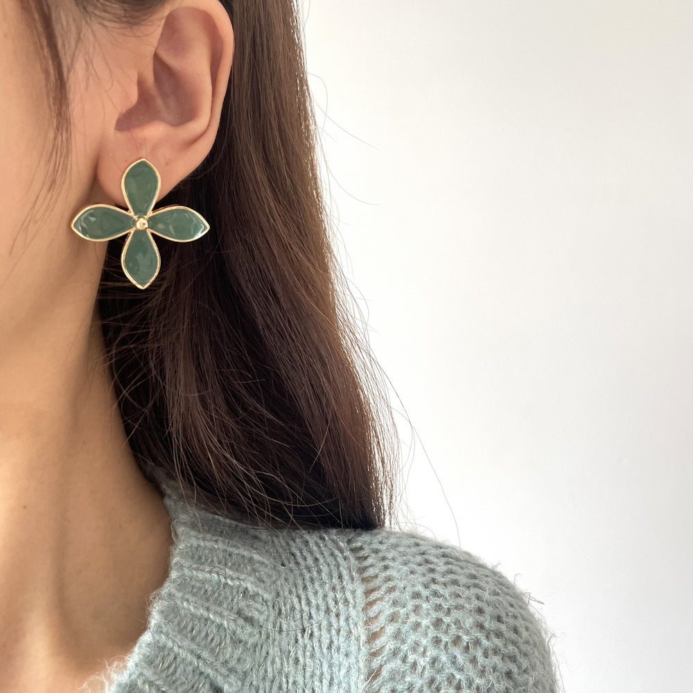 FLOWER EARRINGS