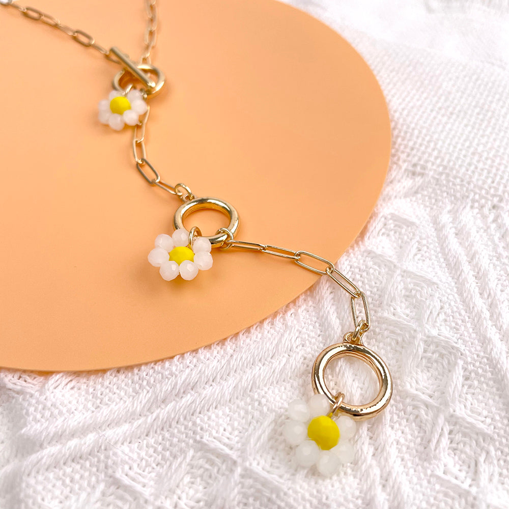 Y-SHAPED DAISY NECKLACE