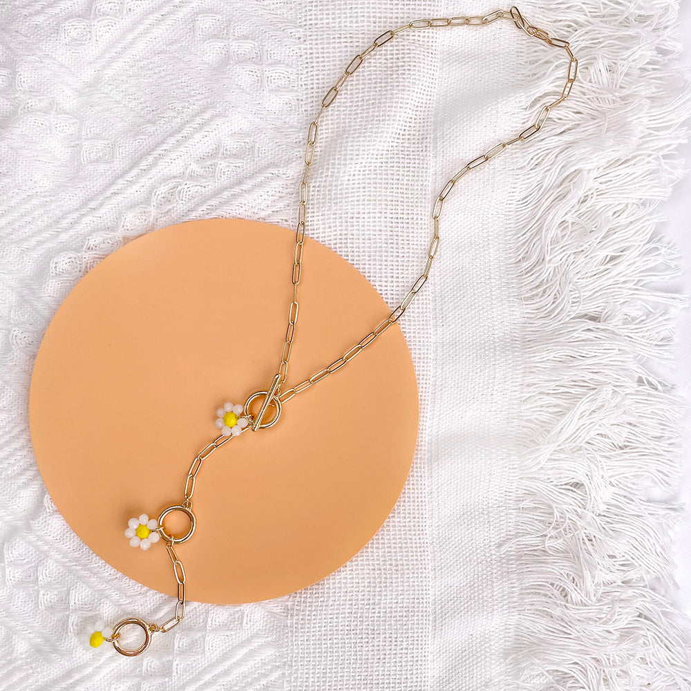 Y-SHAPED DAISY NECKLACE