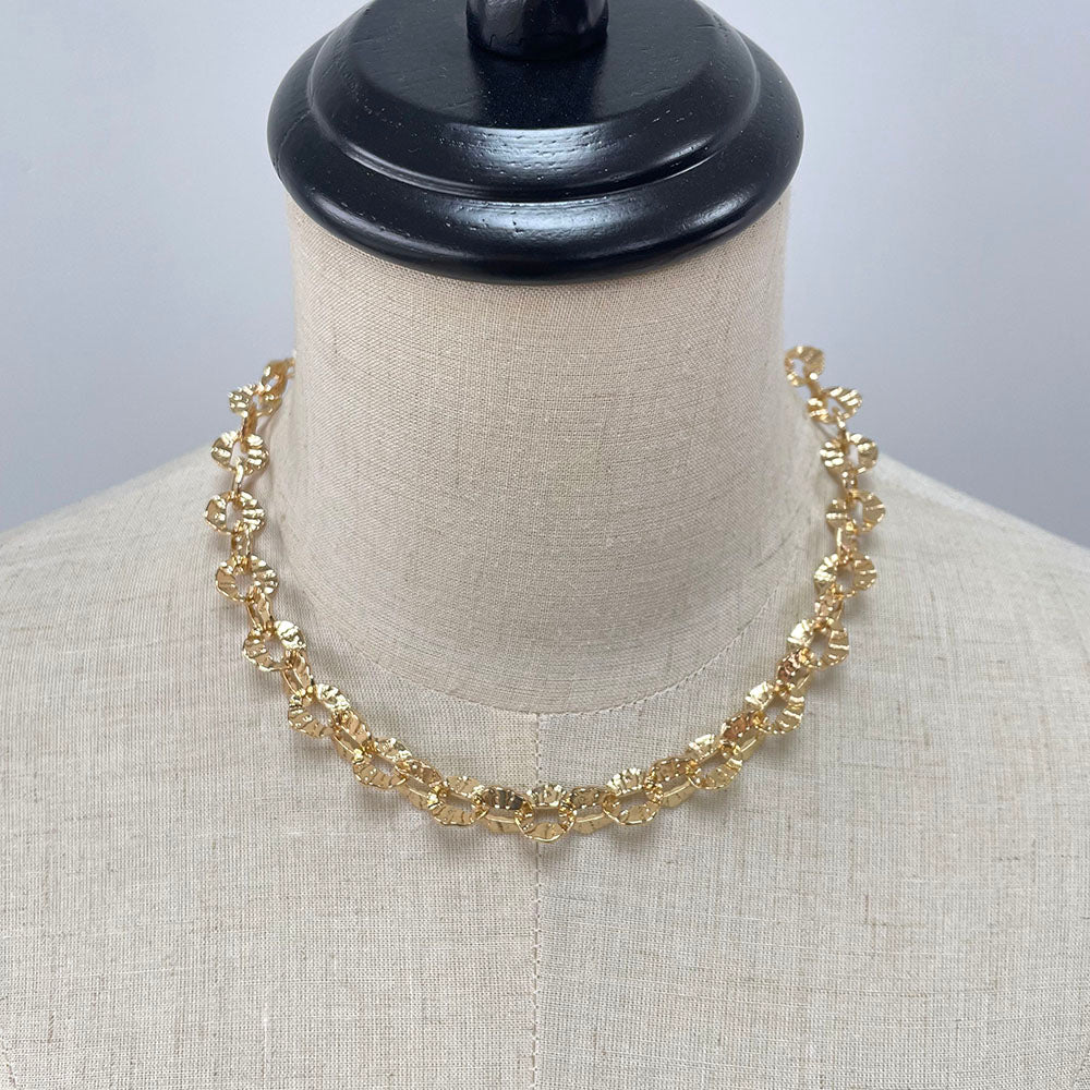 GOLD CHOKER NECKLACE