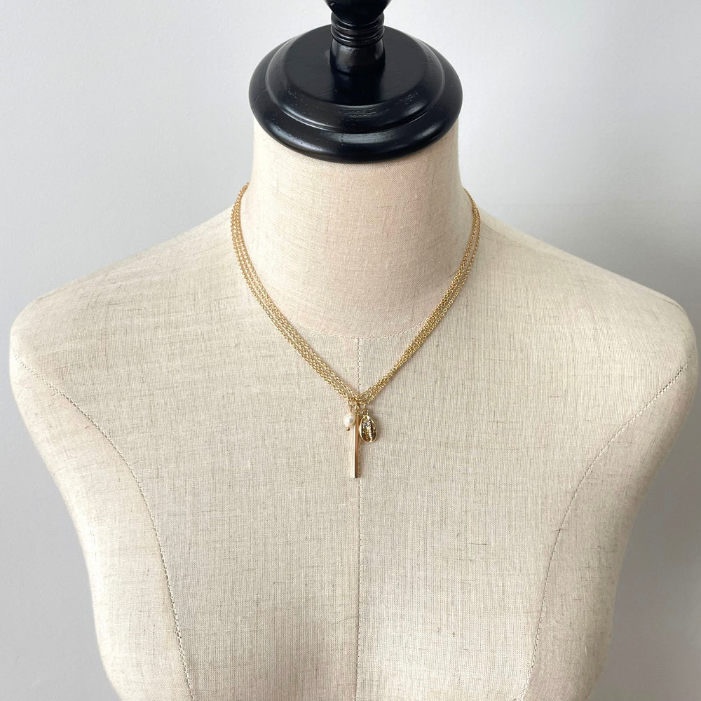 MINIMALIST PENDENT NECKLACE