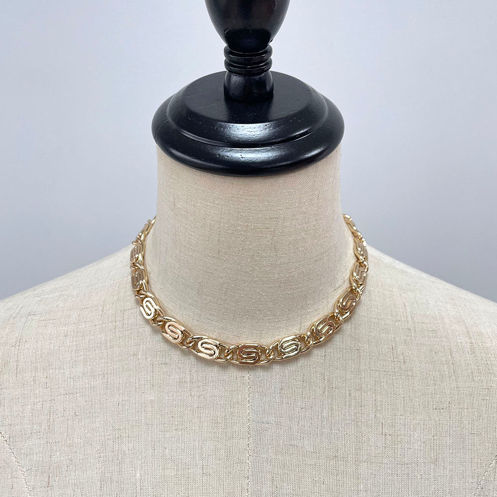 STATEMENT CHOKER NECKLACE